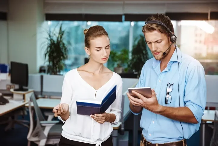 Profesjonalne usługi tłumaczeniowe dla biznesu – jak wybrać firmę?