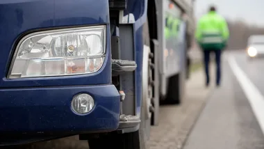 Świadkowie zatrzymali jazdę ciężarówki. 39-latek wpadł na autostradzie