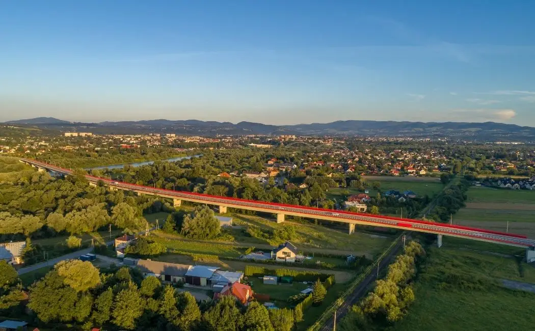 Zarząd Powiatu Mińskiego ocenia stan dróg i planuje nowe inwestycje na 2024 rok