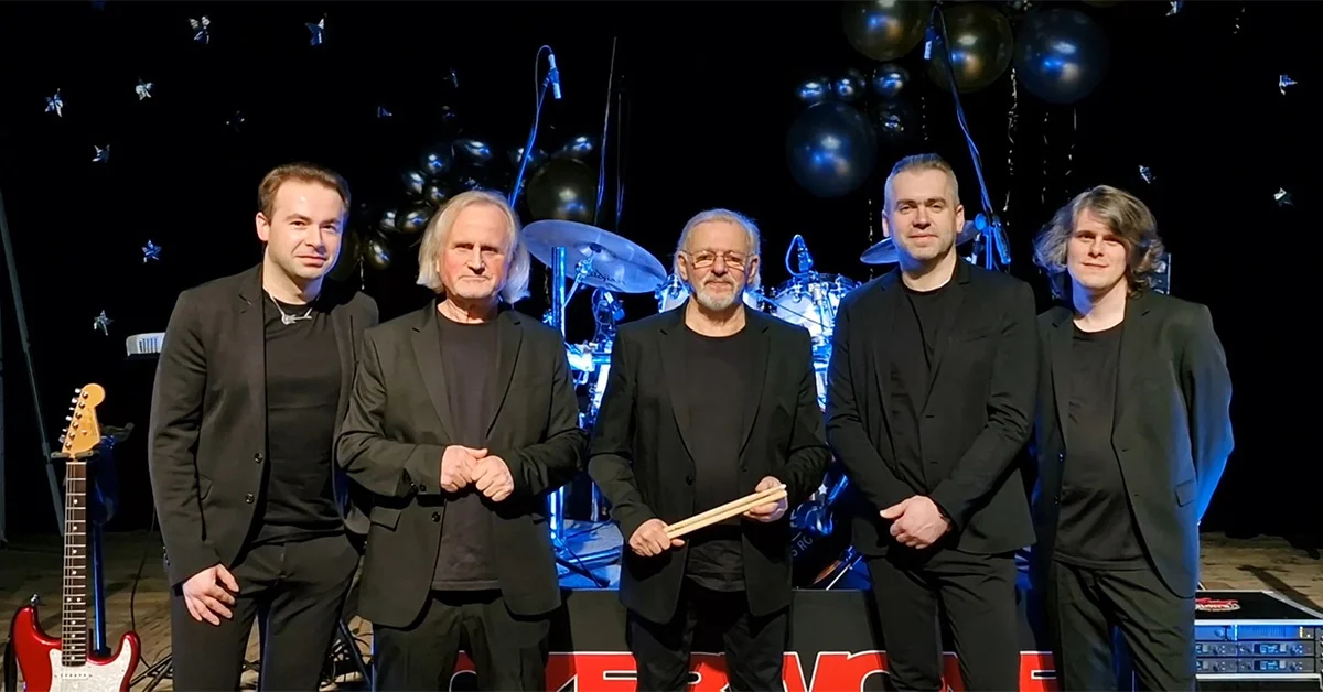 Grafika promocyjna wydarzenia Czerwone Gitary: Diamentowy Koncert