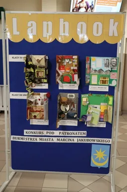 Lapbooki podbiły konkurs w Mińsku Mazowieckim. Uczniowie pokazali lektury inaczej