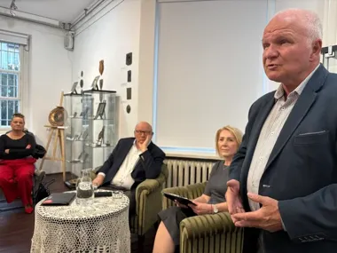 W Mińsku rozmowa o Europie i pamięci. Profesor Barcz wrócił do kulis integracji