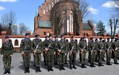 Dwa lata po sztandarze szkoła dopisała kolejny ważny rozdział pamięci